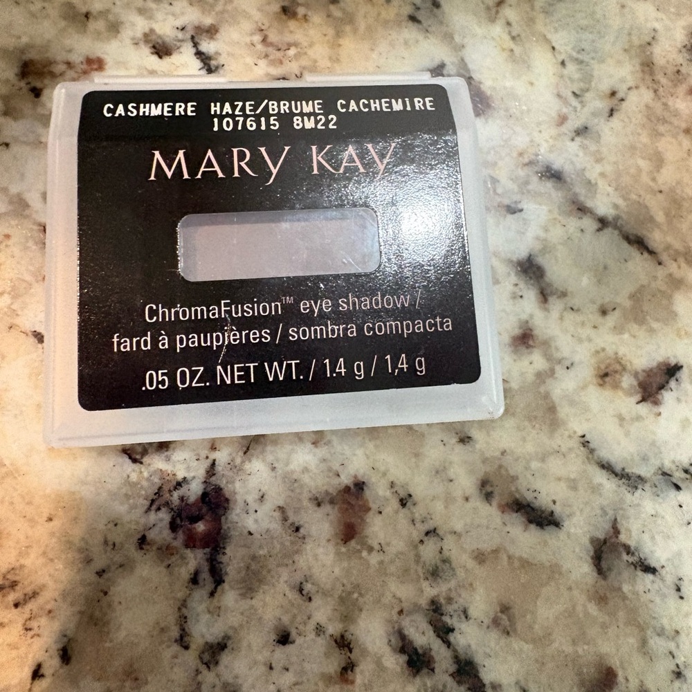 MK Cashmere Haze ChromaFusion Eye Shadow DISCONTINUE